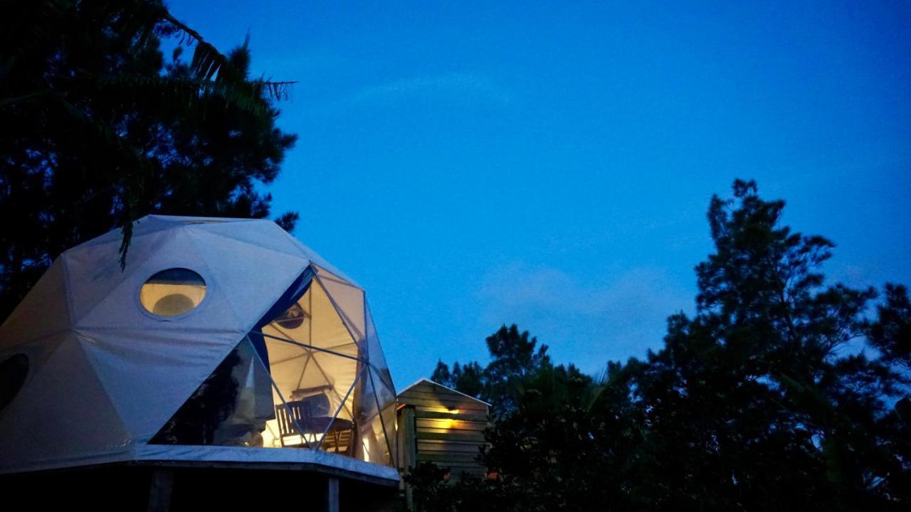 Bubble Dome Village Saint-Joseph Exterior photo